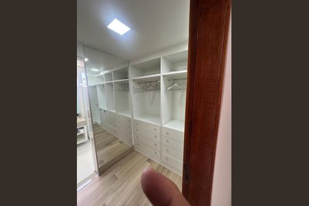 Casa para alugar com 525m², 3 quartos e 8 vagas