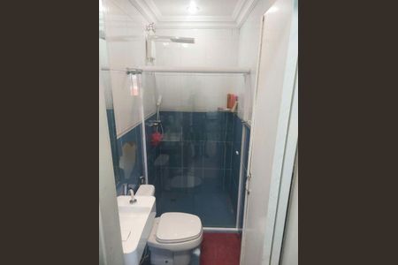 Casa à venda com 70m², 2 quartos e 2 vagas