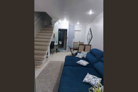 Casa à venda com 2 quartos, 70m² em Vila Marari, São Paulo