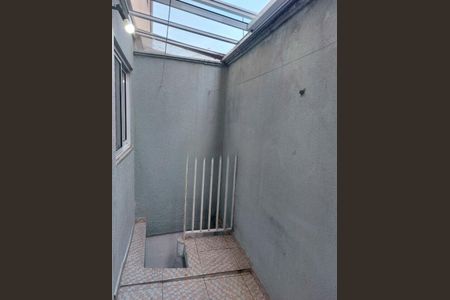 Casa à venda com 70m², 2 quartos e 2 vagas