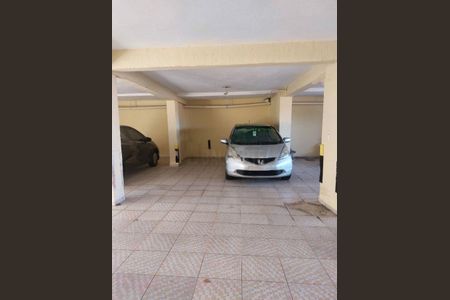 Casa à venda com 70m², 2 quartos e 2 vagas