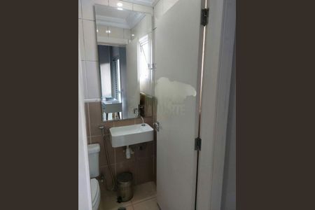 Casa à venda com 70m², 2 quartos e 2 vagas