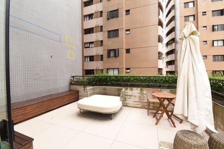 Apartamento à venda com 120m², 2 quartos e 2 vagasGarden