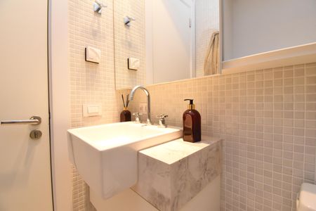Apartamento à venda com 120m², 2 quartos e 2 vagasBanheiro 2