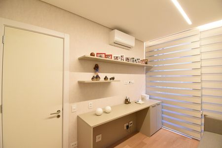 Apartamento à venda com 120m², 2 quartos e 2 vagasQuarto 2
