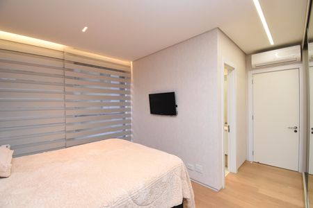 Apartamento à venda com 120m², 2 quartos e 2 vagasSuíte