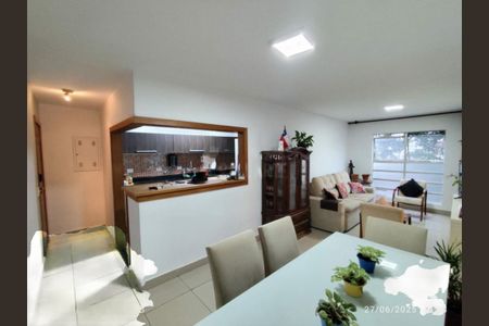 Apartamento à venda com 83m², 2 quartos e 1 vaga