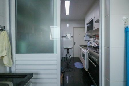 Apartamento à venda com 92m², 3 quartos e 2 vagas Apartamento à venda com 92m², 3 quartos e 2 vagasÁrea de Serviço