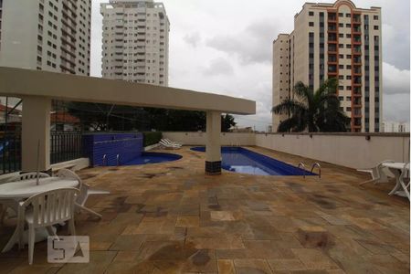 Apartamento à venda com 92m², 3 quartos e 2 vagas Apartamento à venda com 92m², 3 quartos e 2 vagasPiscina