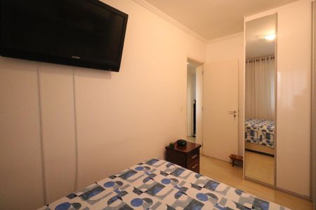 Apartamento à venda com 92m², 3 quartos e 2 vagas Apartamento à venda com 92m², 3 quartos e 2 vagasQuarto 1