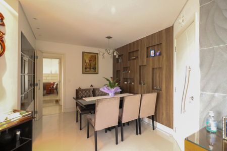 Apartamento à venda com 92m², 3 quartos e 2 vagas Apartamento à venda com 92m², 3 quartos e 2 vagasSala