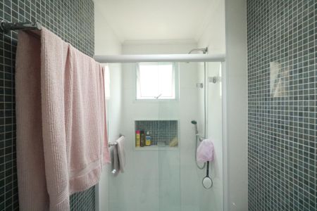 Apartamento à venda com 92m², 3 quartos e 2 vagas Apartamento à venda com 92m², 3 quartos e 2 vagasBanheiro da Suíte