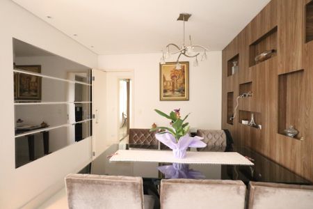 Apartamento à venda com 92m², 3 quartos e 2 vagas Apartamento à venda com 92m², 3 quartos e 2 vagasSala