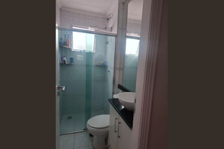 Banheiro de apartamento à venda com 2 quartos, 50m² em Demarchi, São Bernardo do Campo