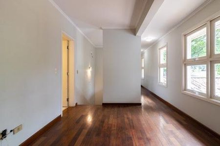 Casa à venda com 4 quartos, 400m² em Alphaville, Santana de Parnaíba