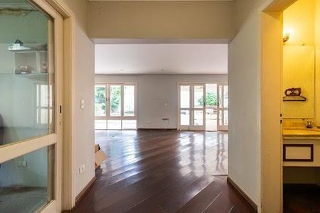 Casa à venda com 400m², 4 quartos e 4 vagas