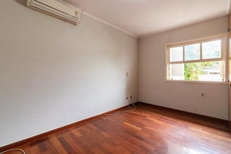Casa à venda com 400m², 4 quartos e 4 vagas