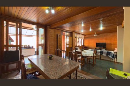 Casa à venda com 4 quartos, 36m² em Alphaville, Santana de Parnaíba