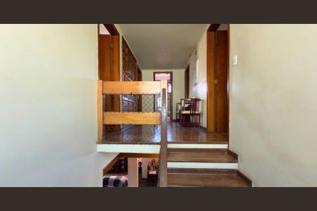 Casa à venda com 36m², 4 quartos e 4 vagas