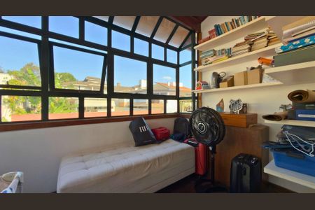 Casa à venda com 4 quartos, 36m² em Alphaville, Santana de Parnaíba
