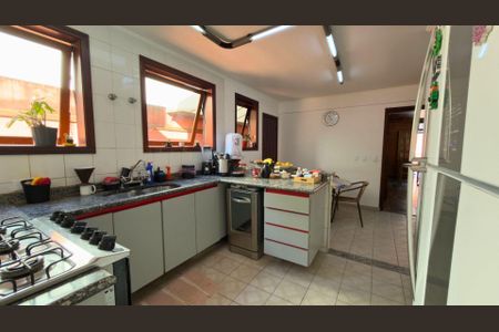 Casa à venda com 36m², 4 quartos e 4 vagas