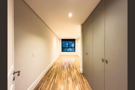 Casa à venda com 753m², 4 quartos e 6 vagas