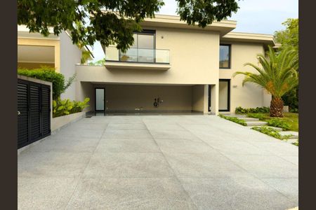 Casa à venda com 753m², 4 quartos e 6 vagas