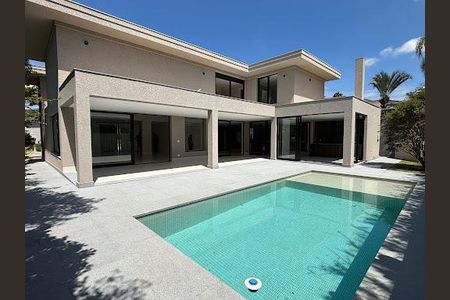 Casa à venda com 753m², 4 quartos e 6 vagas