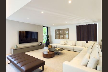 Casa à venda com 753m², 4 quartos e 6 vagas