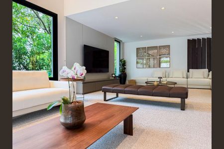 Casa à venda com 753m², 4 quartos e 6 vagas