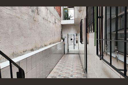 Casa para alugar com 100m², 2 quartos e 1 vagaCorredor