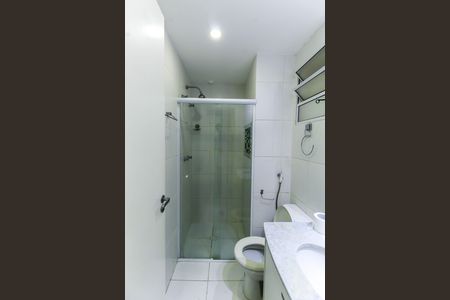 Apartamento para alugar com 64m², 2 quartos e 1 vagaBanheiro da Suíte 2