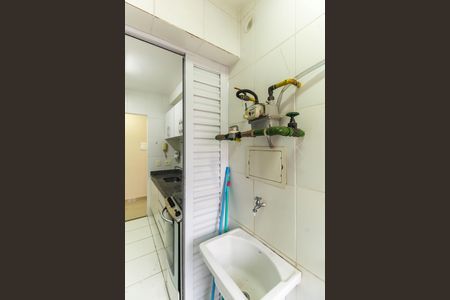 Apartamento para alugar com 64m², 2 quartos e 1 vagaÁrea de Serviço