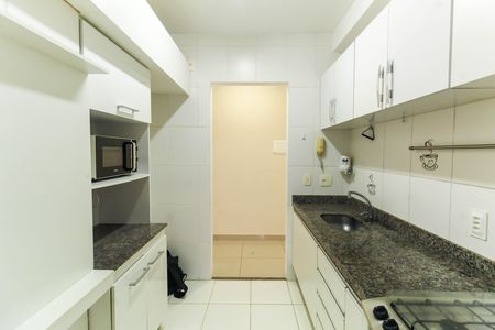 Apartamento para alugar com 64m², 2 quartos e 1 vagaCozinha
