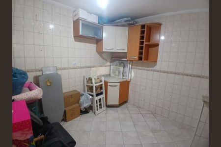 Casa à venda com 73m², 2 quartos e 3 vagas