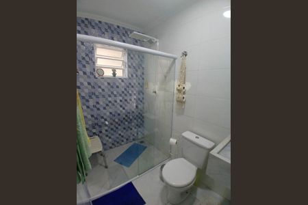 Casa à venda com 73m², 2 quartos e 3 vagas