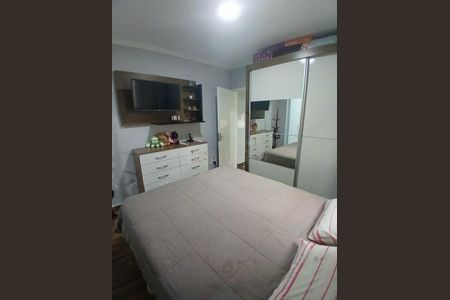 Casa à venda com 73m², 2 quartos e 3 vagas