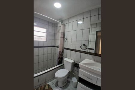 Casa à venda com 73m², 2 quartos e 3 vagas
