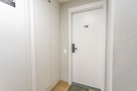 Apartamento à venda com 54m², 2 quartos e 1 vaga Apartamento à venda com 54m², 2 quartos e 1 vagaEntrada
