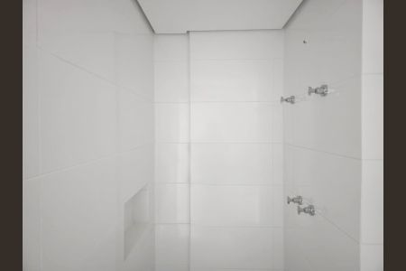 Studio para alugar com 32m², 0 quarto e 1 vaga Studio para alugar com 32m², 0 quarto e 1 vagaBanheiro Social