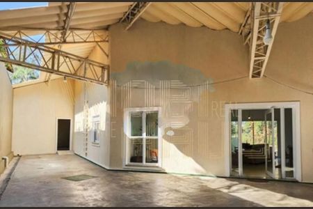 Casa à venda com 3 quartos, 180m² em Parque do Castelo, São Paulo