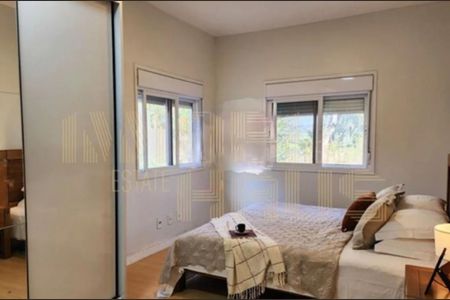 Casa à venda com 3 quartos, 180m² em Parque do Castelo, São Paulo