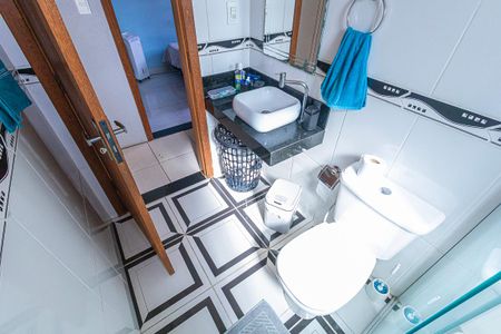 Casa à venda com 149m², 3 quartos e 3 vagas Casa à venda com 149m², 3 quartos e 3 vagasBanheiro ( Casa 01)