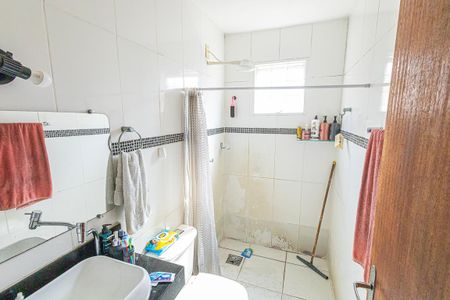 Casa à venda com 149m², 3 quartos e 3 vagas Casa à venda com 149m², 3 quartos e 3 vagasBanheiro ( Casa 02)