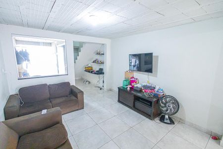 Casa à venda com 149m², 3 quartos e 3 vagas Casa à venda com 149m², 3 quartos e 3 vagasSala ( Casa 3)