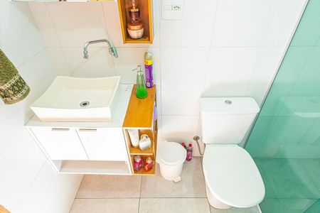 Casa à venda com 149m², 3 quartos e 3 vagas Casa à venda com 149m², 3 quartos e 3 vagasBanheiro ( Casa 03)
