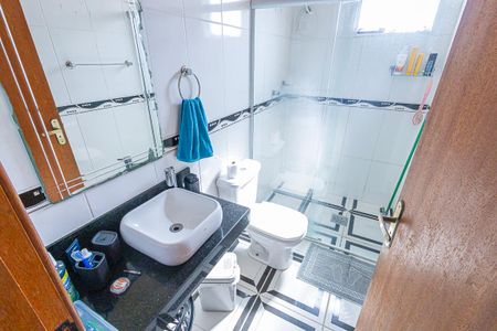Casa à venda com 149m², 3 quartos e 3 vagas Casa à venda com 149m², 3 quartos e 3 vagasBanheiro ( Casa 01)