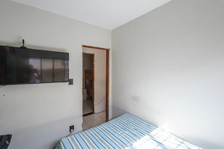 Casa à venda com 149m², 3 quartos e 3 vagas Casa à venda com 149m², 3 quartos e 3 vagasQuarto 2 ( Casa 02)