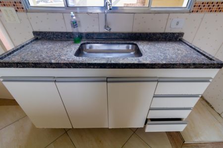 Casa para alugar com 55m², 1 quarto e sem vaga Casa para alugar com 55m², 1 quarto e sem vagaCozinha