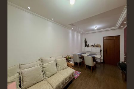 Apartamento à venda com 77m², 3 quartos e 1 vagaSala
